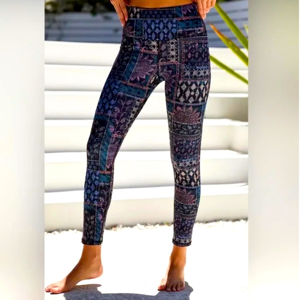Anthropologie Daily Practice High Rise leggings in Floral Print